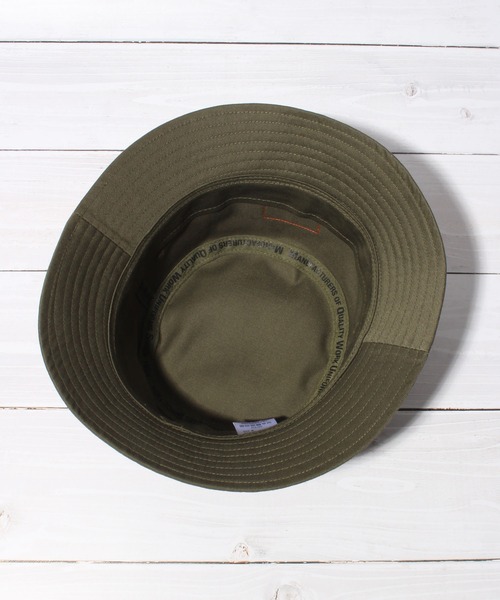 UNIVERSAL OVERALL（ユニバーサルオーバーオール）の「【UNIVERSAL OVERALL/ユニバーサルオーバーオール】フロントワッペンT/Cツイルバケットハット（ハット・メンズ・ベージュ/アイボリー/ダークグリーン/ブラック/スモーク/ブラウン・FREE）」の21枚目の写真