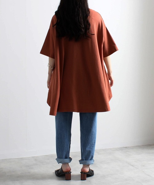 Fizz(フィズ)の「【Fizz/フィズ】 空紡糸 BACKフレアラインTシャツ(Tシャツ/カットソー・レディース・ベージュ/オレンジ/グリーン/アイボリー/ブラック・M)」の15枚目の写真
