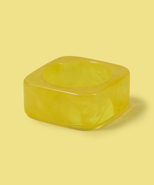 FOREVER 21（フォーエバー トゥエンティーワン）の「スクエアクリアリング（リング・レディース・ブラウン/ピンク/オレンジ/ブルー/イエロー系その他/その他・FREE）」の3枚目の写真