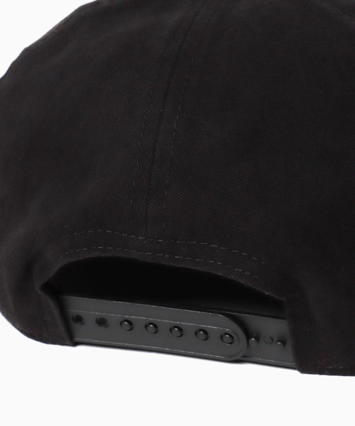 URBAN OUTFITTERS(アーバンアウトフィッターズ)の「NEW ERA/ニューエラ×Urban Outfitters/アーバンアウトフィッターズ 別注 UO GOLFER MLB FW21 9902 キャップ フラット(キャップ・メンズ・グリーン/ダークネイビー/ブラック・FREE)」の9枚目の写真