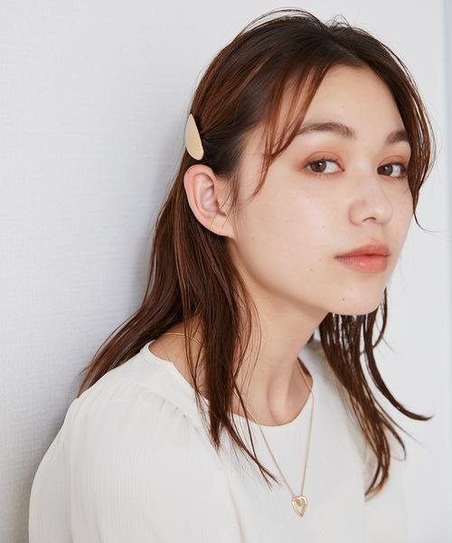 mysty woman（ミスティウーマン）の「マットメタルバレッタＳ 908244（バレッタ/ヘアクリップ・レディース・シルバー/ゴールド・FREE）」の2枚目の写真