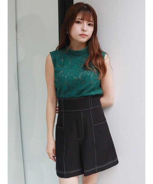 MURUA（ムルーア）の「ハイウエストステッチショートパンツ（その他パンツ・レディース・ブラック/ホワイト・1/2）」の3枚目の写真