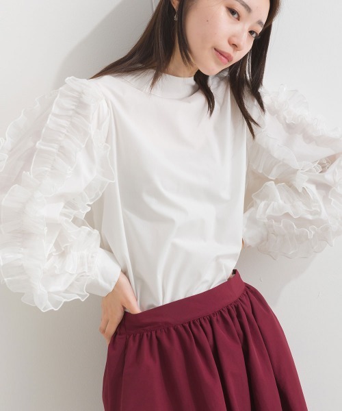 terrace(テラス)の「フリルスリーブブラウス(シャツ/ブラウス・レディース・ブラック/ブルー/オフホワイト・MEDIUM)」の7枚目の写真