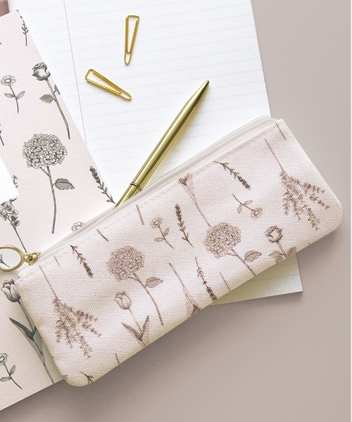 COMMON WARE（コモンウェアー）の「EC:MATOKA PIANTA PEN CASEE ペンケース（ペン類・レディース・ライトブルー/アイボリー/ベビーピンク/サックスブルー/グレイッシュベージュ/ライトイエロー・FREE）」の6枚目の写真