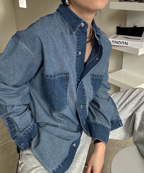 ULEULA(ウルア)の「リメイクデニム風オーバーシャツジャケット(シャツ/ブラウス・レディース・ブルー・FREE)」の18枚目の写真
