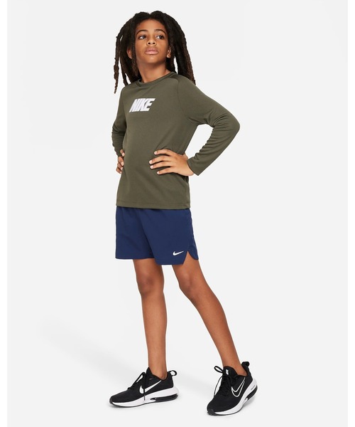 NIKE(ナイキ)の「《NIKEアパレル》YTH DF MULTI+ L/S トップ(Tシャツ/カットソー・キッズ・カーキ系/ブラック/ホワイト・140/160/130/150)」の7枚目の写真