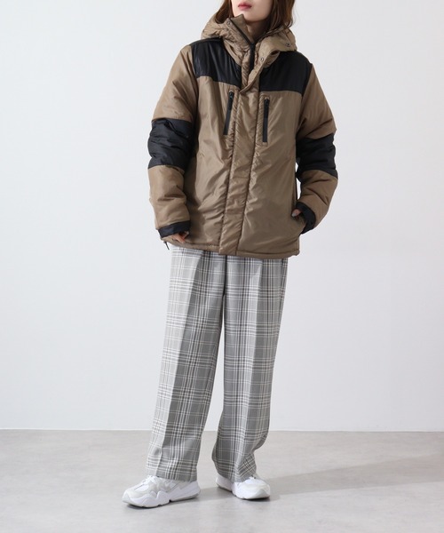 FUNALIVE(ファンアライブ)の「High neck batting switching jacket / ハイネック 中綿 切替ジャケット unisex(ダウンジャケット/コート・メンズ・チャコール/カーキ/ネイビー/ベージュ/ブラック・XL/L/M)」の11枚目の写真