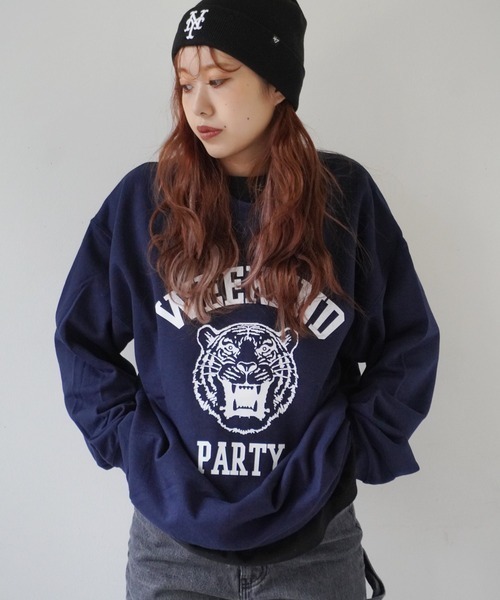 GILDAN(ギルダン)の「【 GILDAN / ギルダン 】 カレッジロゴ オーバーサイズ スウェット(スウェット・メンズ・その他14/その他1/I/その他16/その他17/その他18/A/E/G/その他13/B/その他19/その他15/その他3/その他8/H/D/その他9/C/J・XL/L)」の16枚目の写真