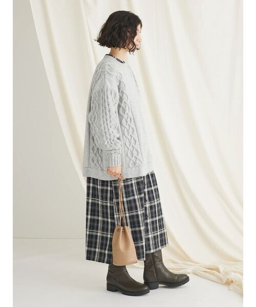 CRAFT STANDARD BOUTIQUE（クラフトスタンダードブティック）の「ケーブルニット切り替え裏起毛スウェット（スウェット・レディース・杢グレー/ブラック/ホワイト系その他・L/M）」の21枚目の写真