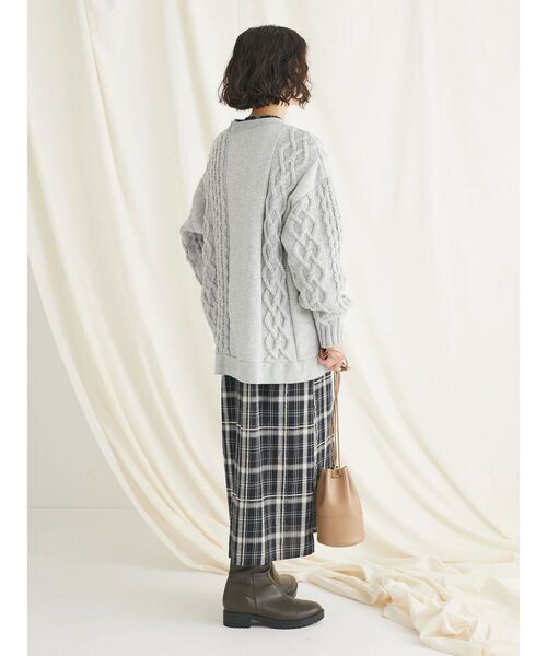 CRAFT STANDARD BOUTIQUE（クラフトスタンダードブティック）の「ケーブルニット切り替え裏起毛スウェット（スウェット・レディース・杢グレー/ブラック/ホワイト系その他・L/M）」の22枚目の写真