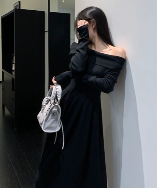 セール】セクシーオフショルダーロングワンピース（ワンピース