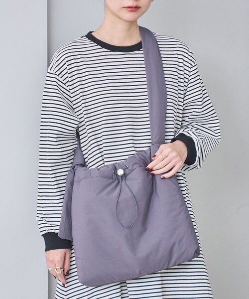 coen(コーエン)の「ドローコードパディングショルダーバッグ(ショルダーバッグ・レディース・ダークグレー/ブラック/オフホワイト・FREE)」の3枚目の写真