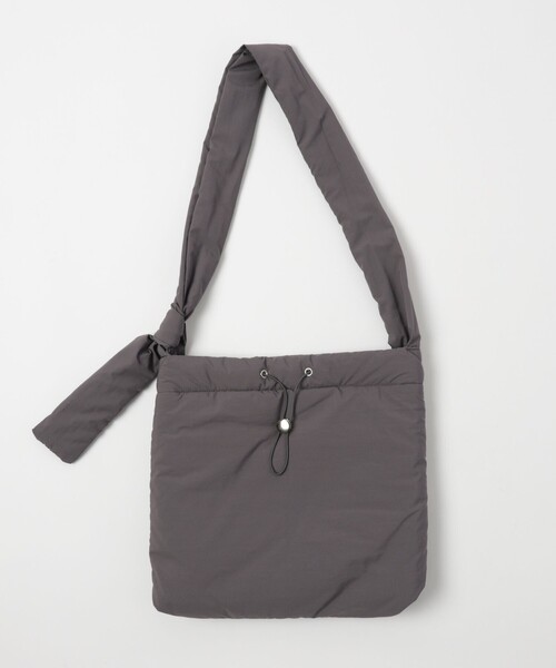 coen(コーエン)の「ドローコードパディングショルダーバッグ(ショルダーバッグ・レディース・ダークグレー/ブラック/オフホワイト・FREE)」の11枚目の写真