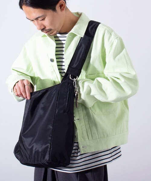 GLOSTER（グロスター）の「【GLOSTER/グロスター】ビッグショルダーバッグ（ショルダーバッグ・メンズ・ブラック・FREE）」の14枚目の写真