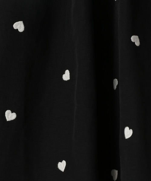 LOWRYS FARM（ローリーズファーム）の「ハートシシュウワンピースＳＳ　 100531（ワンピース・キッズ・ブラック/ピンク/その他/ブルー・110cm/120cm/130cm/140cm/150cm）」の11枚目の写真