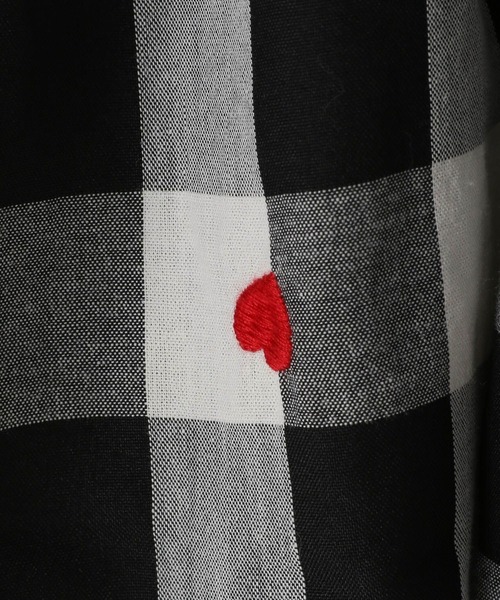 LOWRYS FARM（ローリーズファーム）の「ハートシシュウワンピースＳＳ　 100531（ワンピース・キッズ・ブラック/ピンク/その他/ブルー・110cm/120cm/130cm/140cm/150cm）」の12枚目の写真