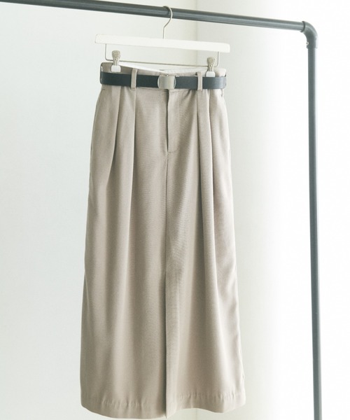 Mila Owen（ミラオーウェン）の「フロントベンツ2タックストレートスカート（スカート・レディース・ストライプ/ベージュ/チャコールグレー・1/0）」の18枚目の写真