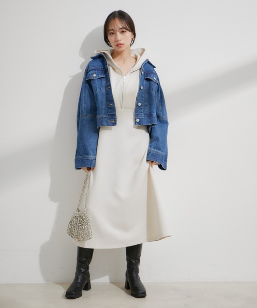 VIS（ビス）の「スフレタッチフーディーワンピース【洗える】（ワンピース・レディース・キナリ/ネイビー・FREE）」の14枚目の写真