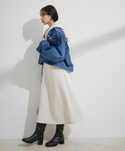 VIS（ビス）の「スフレタッチフーディーワンピース【洗える】（ワンピース・レディース・キナリ/ネイビー・FREE）」の15枚目の写真