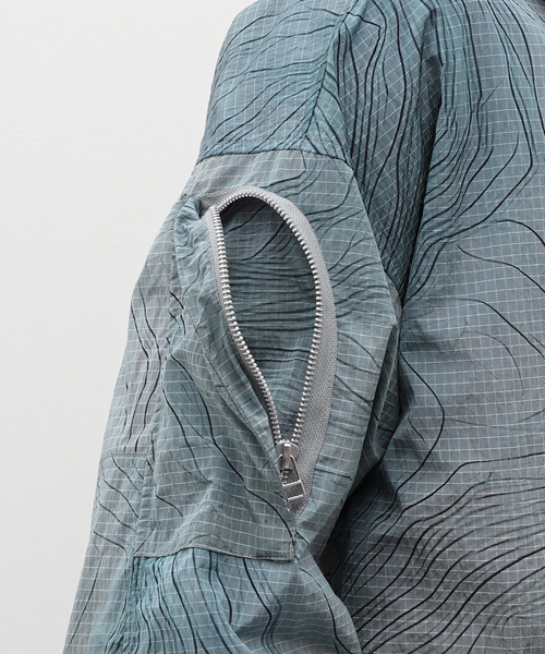 EDIFICE（エディフィス）の「【POLYPLOID / ポリプロイド】MOUNTAIN JACKET B（マウンテンパーカー・メンズ・ブルー系その他・2）」の22枚目の写真