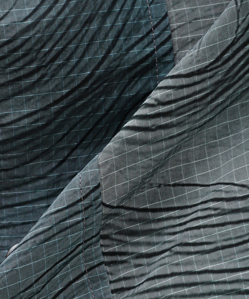 EDIFICE（エディフィス）の「【POLYPLOID / ポリプロイド】MOUNTAIN JACKET B（マウンテンパーカー・メンズ・ブルー系その他・2）」の13枚目の写真