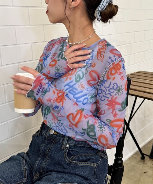 HELLO.SANFRANCISCO(ハローサンフランシスコ)の「【HELLO.SANFRANCISCO/ハローサンフランシスコ】ハンドペイントプリントシアーTEE(Tシャツ/カットソー・レディース・オレンジ/アイボリー/サックスブルー/ブラック/ホワイト/パープル・FREE)」の6枚目の写真