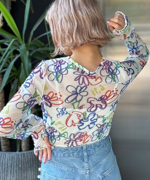 HELLO.SANFRANCISCO(ハローサンフランシスコ)の「【HELLO.SANFRANCISCO/ハローサンフランシスコ】ハンドペイントプリントシアーTEE(Tシャツ/カットソー・レディース・オレンジ/アイボリー/サックスブルー/ブラック/ホワイト/パープル・FREE)」の10枚目の写真