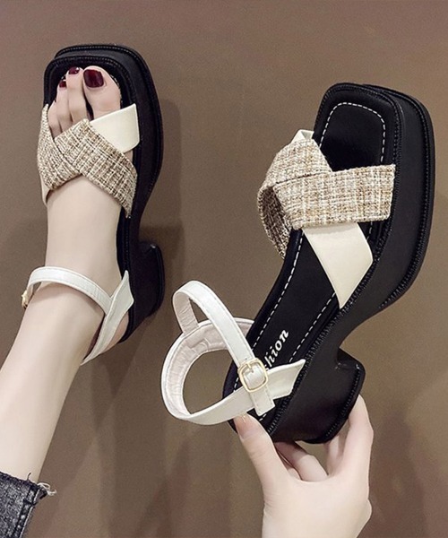Miniministore（ミニミニストア）の「厚底サンダル クロスストラップ 韓国春夏（サンダル・レディース・ベージュ/ブラック・23.0cm/23.5cm/24.0cm/24.5cm/22.5cm）」の8枚目の写真