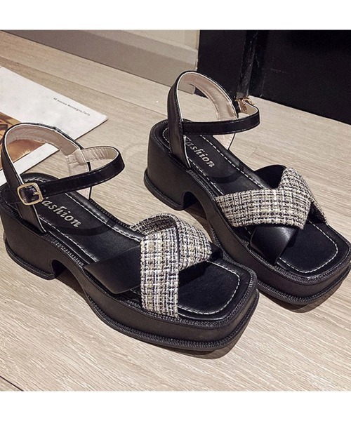 Miniministore（ミニミニストア）の「厚底サンダル クロスストラップ 韓国春夏（サンダル・レディース・ベージュ/ブラック・23.0cm/23.5cm/24.0cm/24.5cm/22.5cm）」の12枚目の写真