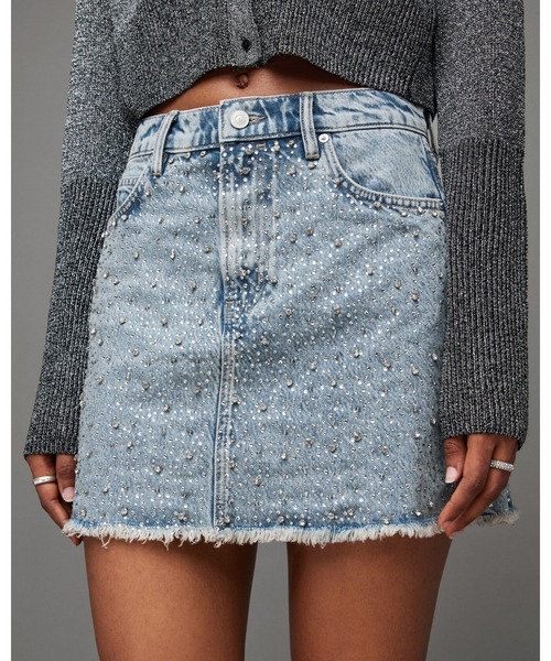 ALLSAINTS（オールセインツ）の「WENDEL EMBELLISHED DENIM MINI SKIRT | WENDEL エンベリッシュド デニム ミニ スカート（デニムスカート・レディース・ライトインディゴブルー・6/8）」の3枚目の写真