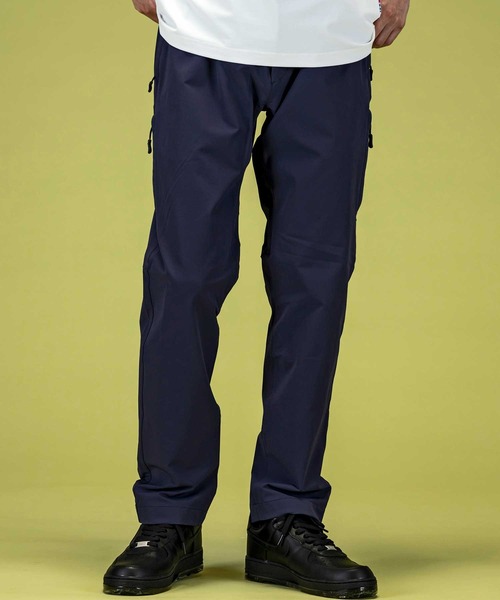 phenix outdoor(フェニックスアウトドア)の「phenix OUTDOOR(フェニックスアウトドア) メンズ エクストラストレッチ リラクシングナイロンパンツ スリムシルエット アラートパンツ (撥水加工)(その他パンツ・メンズ・ブラック/ベージュ/ネイビー/カーキ・SMALL/MEDIUM/LARGE/X-LARGE/XX-LARGE)」の4枚目の写真