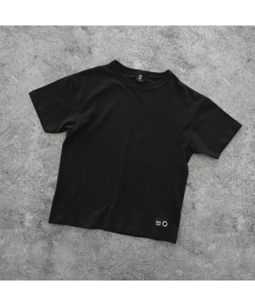 ZERO standerd（ゼロスタンダード）の「ゼロスタンダード BASIC Tシャツ（Tシャツ/カットソー・キッズ・オフホワイト/グレー/チャコールグレー/ブラック/ベージュ/ネイビー/アイボリー・100cm/110cm/120cm/130cm/140cm/150cm/160cm）」の13枚目の写真