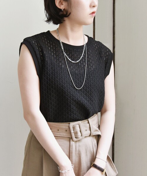 quaranciel(カランシエル)の「quaranciel:〈手洗い可能〉レース クルーネック ノースリーブ プルオーバー(Tシャツ/カットソー・レディース・ホワイト/ライトグレー/ブラック・ONE SIZE)」の2枚目の写真
