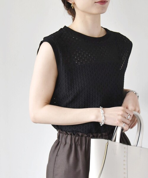 quaranciel(カランシエル)の「quaranciel:〈手洗い可能〉レース クルーネック ノースリーブ プルオーバー(Tシャツ/カットソー・レディース・ホワイト/ライトグレー/ブラック・ONE SIZE)」の20枚目の写真