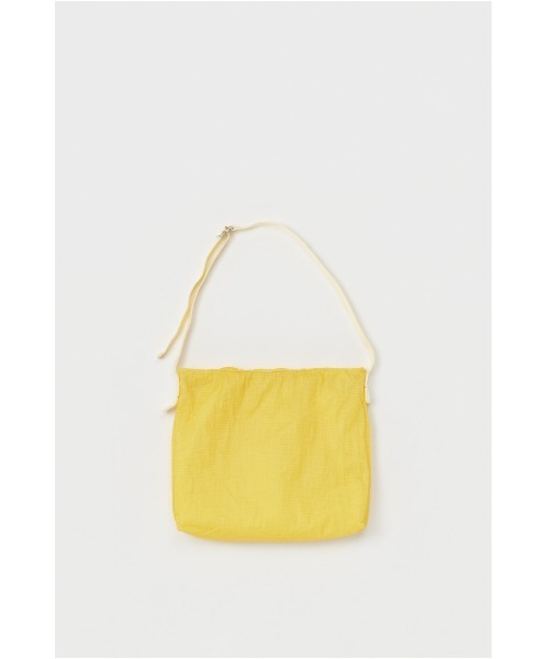 Hender Scheme(エンダースキーマ)の「over dyed cross body bag big(ショルダーバッグ・メンズ・オレンジ/イエロー/レッド・FREE)」の2枚目の写真