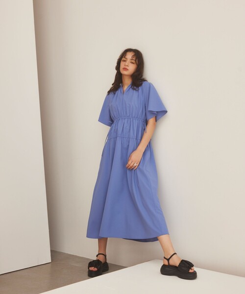 ★新品★EMMEL REFINESワンピース EMMEL REFINES＞EM ドロストスリーブ ティアード ワンピース