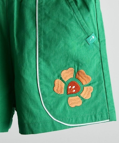 moimoln(モイモルン)の「フラワー刺繍4分丈パンツ(その他パンツ・キッズ・グリーン・110cm/90cm/100cm)」の3枚目の写真