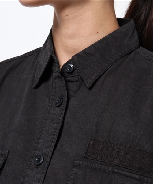 MOUSSY（マウジー）の「OVER SIZE MILITARY SH/F（シャツ/ブラウス・レディース・ライトブラック/カーキ系・FREE）」の7枚目の写真