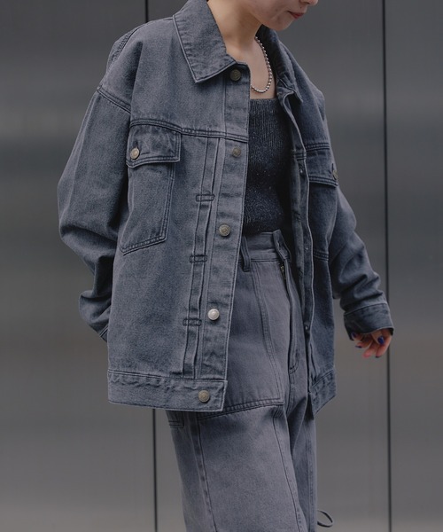 RAY CASSIN(レイカズン)の「オーバーサイズGジャン(デニムジャケット・レディース・グレー/ライトブルー・FREE)」の14枚目の写真