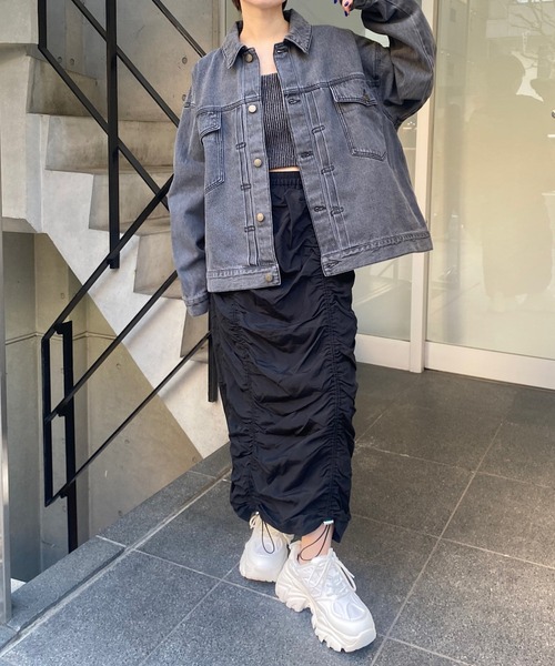 RAY CASSIN(レイカズン)の「オーバーサイズGジャン(デニムジャケット・レディース・グレー/ライトブルー・FREE)」の6枚目の写真