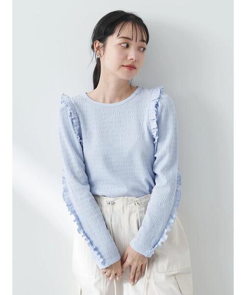 earth music&ecology(アースミュージックアンドエコロジー)の「シャーリングカットプルオーバー(Tシャツ/カットソー・レディース・イエロー/ブルー/アイボリー/グレイッシュベージュ・FREE)」の16枚目の写真