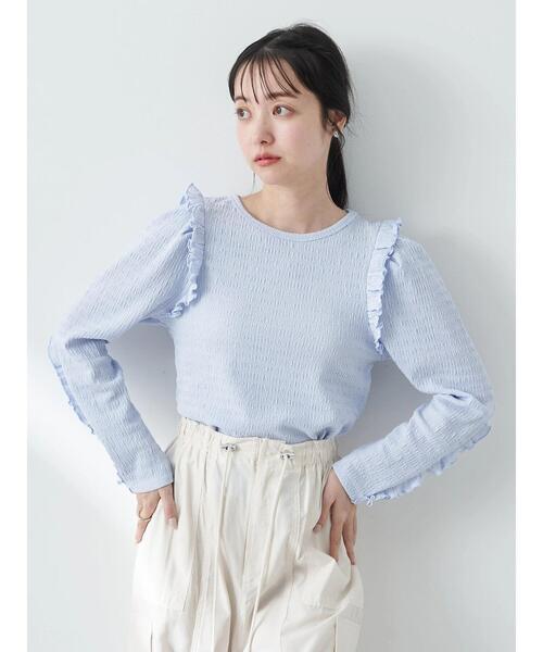 earth music&ecology(アースミュージックアンドエコロジー)の「シャーリングカットプルオーバー(Tシャツ/カットソー・レディース・イエロー/ブルー/アイボリー/グレイッシュベージュ・FREE)」の17枚目の写真