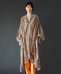 MEDE19F（メデジュウキュウ）の「ＭＥＤＥ１９Ｆ　ＭＡＤＥ　ＩＮ　ＩＮＤＩＡ　ＣＯＬＬＥＣＴＩＯＮ　エンブロイダリーコットンワンピース（ワンピース）」