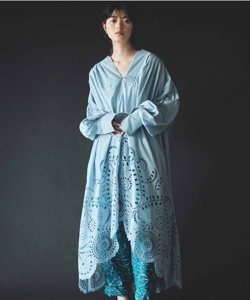 MEDE19F(メデジュウキュウ)の「MEDE19F MADE IN INDIA COLLECTION エンブロイダリーコットンワンピース(ワンピース・レディース・ライトグリーン/ネイビー/オフホワイト/セージグリーン/スミクロ/ライトブルー/ベージュ系その他・2/1/3)」の6枚目の写真