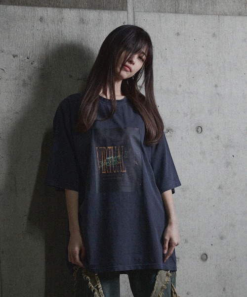 SILVER BULLET(シルバーバレット)の「『CavariA/キャバリア』加工フォトグラフィック半袖Tシャツ(Tシャツ/カットソー・メンズ・A/B/C・M/L)」の1枚目の写真