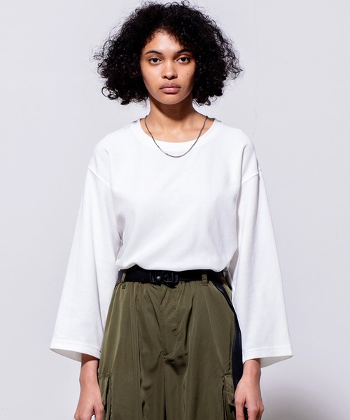 VICTIM(ヴィクティム)の「VICTIM ヴィクティム / 7 SLEEVE CUTSEW ビッグシルエット7部袖ニット / VTM-24-CS-004(ニット/セーター・メンズ・ブラック/ホワイト/ネイビー・MEDIUM/LARGE/X-LARGE)」の1枚目の写真