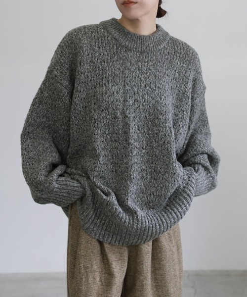 select MOCA（セレクトモカ）の「【洗える】メランジヤーンクルーネックオーバーニット（ニット/セーター・レディース・カーキ/グレー/チャコールグレー/ピンク・FREE）」の2枚目の写真