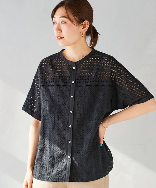 le.coeur blanc(ルクールブラン)の「カットワークレースドルマンブラウス(シャツ/ブラウス・レディース・ブラック/ホワイト/マスタード・38)」の15枚目の写真