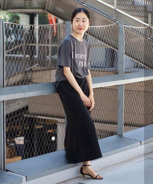 le.coeur blanc（ルクールブラン）の「Lumiere d' espoir.ロゴTシャツ（Tシャツ/カットソー・レディース・グレー/モカ・38）」の8枚目の写真