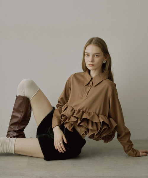 VIOLETTA(ヴィオレッタ)の「フリルヘムスキッパーシャツ(シャツ/ブラウス・レディース・チャコールグレー/ホワイト/ボルドー/ライトブルー/ブラウン・FREE)」の19枚目の写真